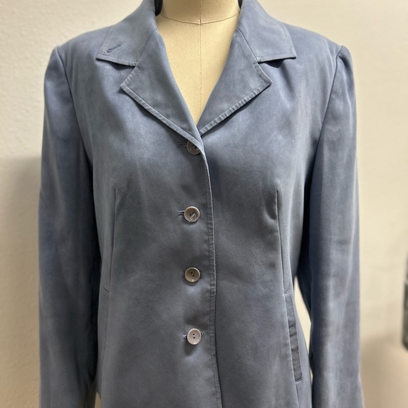 Talbots Blue Blazer Structured Shoulders Professional Fit - Picture 1 of 3